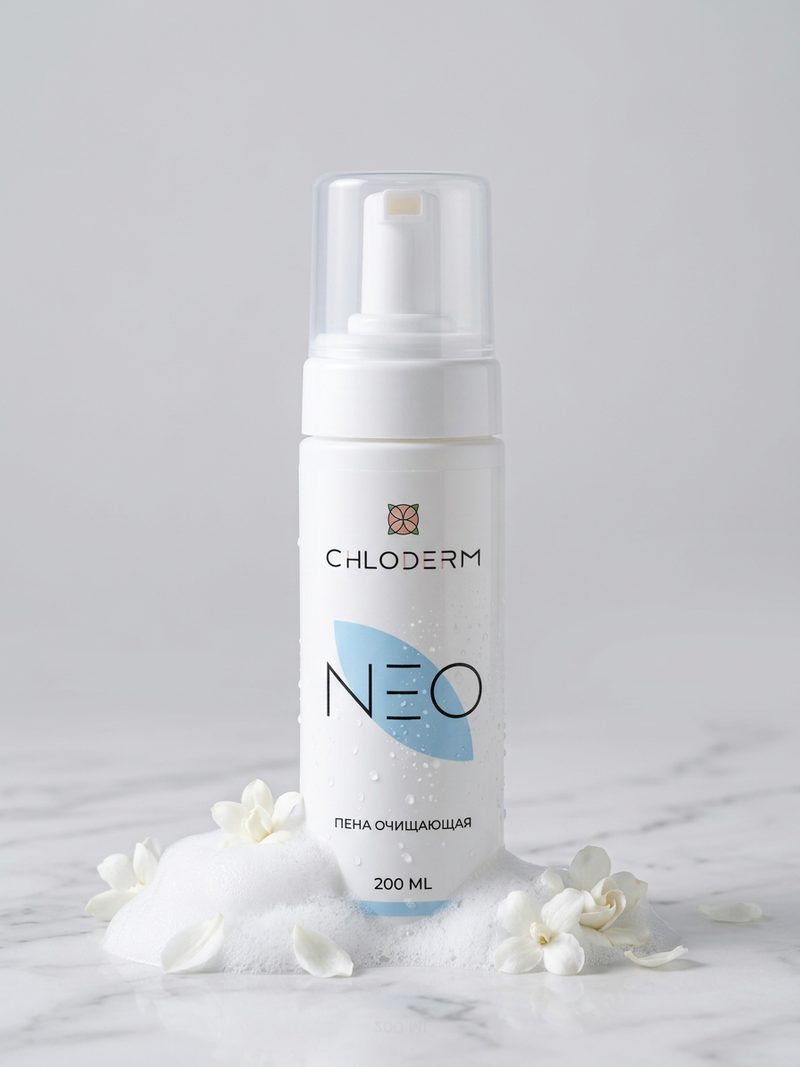 Пена очищающая CHLODERM — portrait